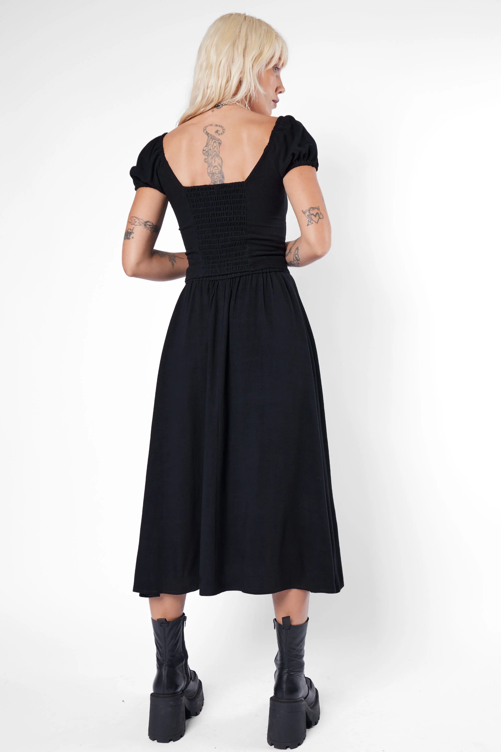 Kassandra Linen Button-Up Midi Skirt - Image 9