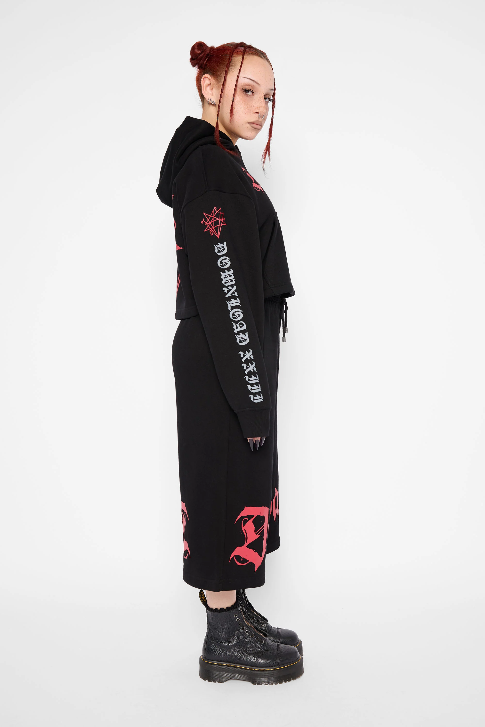 MW DLXXIII Talisman Longline Sweat Shorts - Image 5