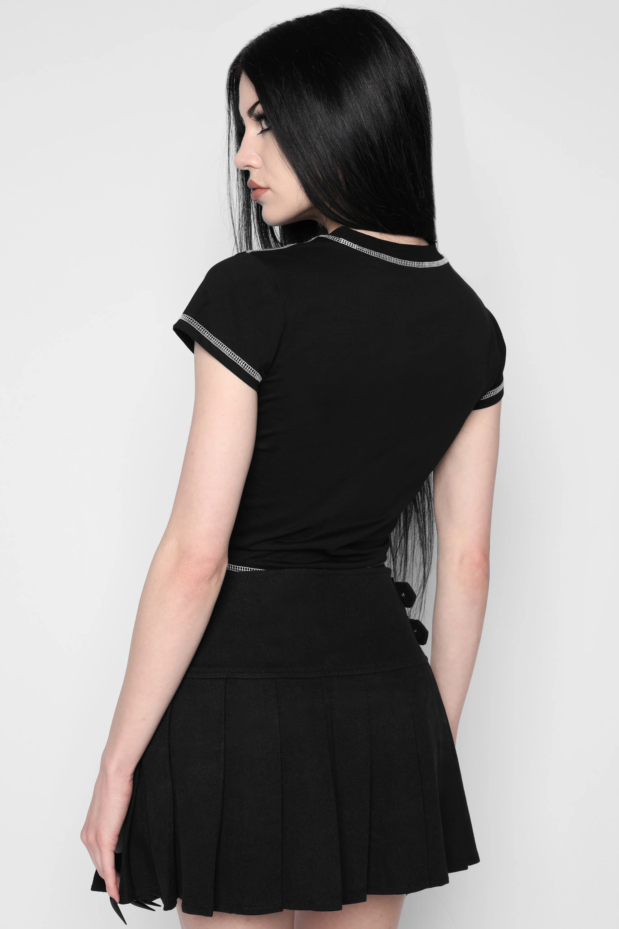 Nyx Cropped Baby Tee - Image 4